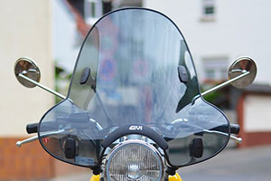 Windschutzscheibe GIVI (Nur für Modell ab 2011)
